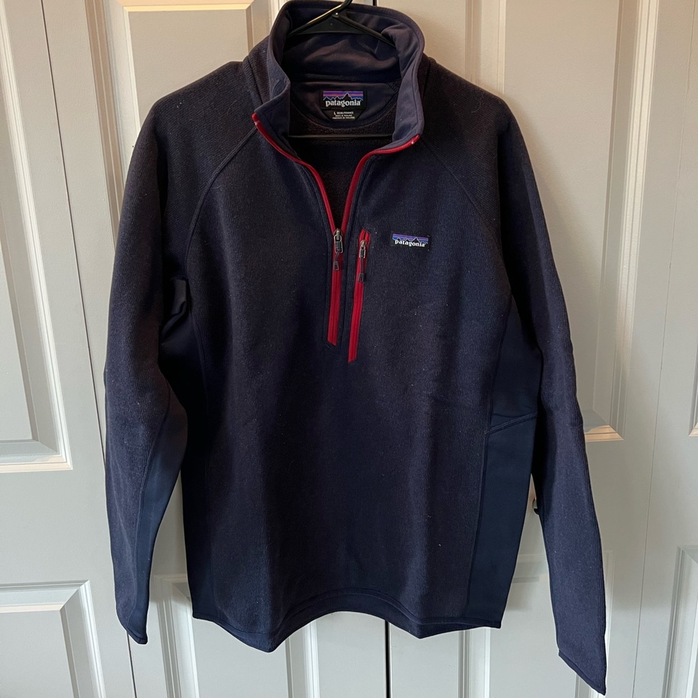 Navy Patagonia mens pullover size L